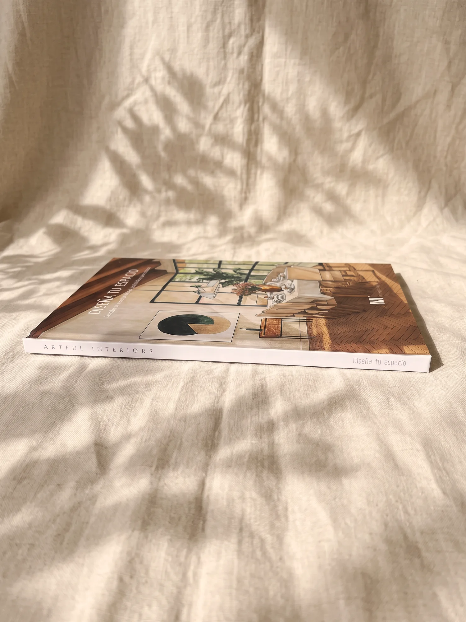 El libro de canto, con el lomo
